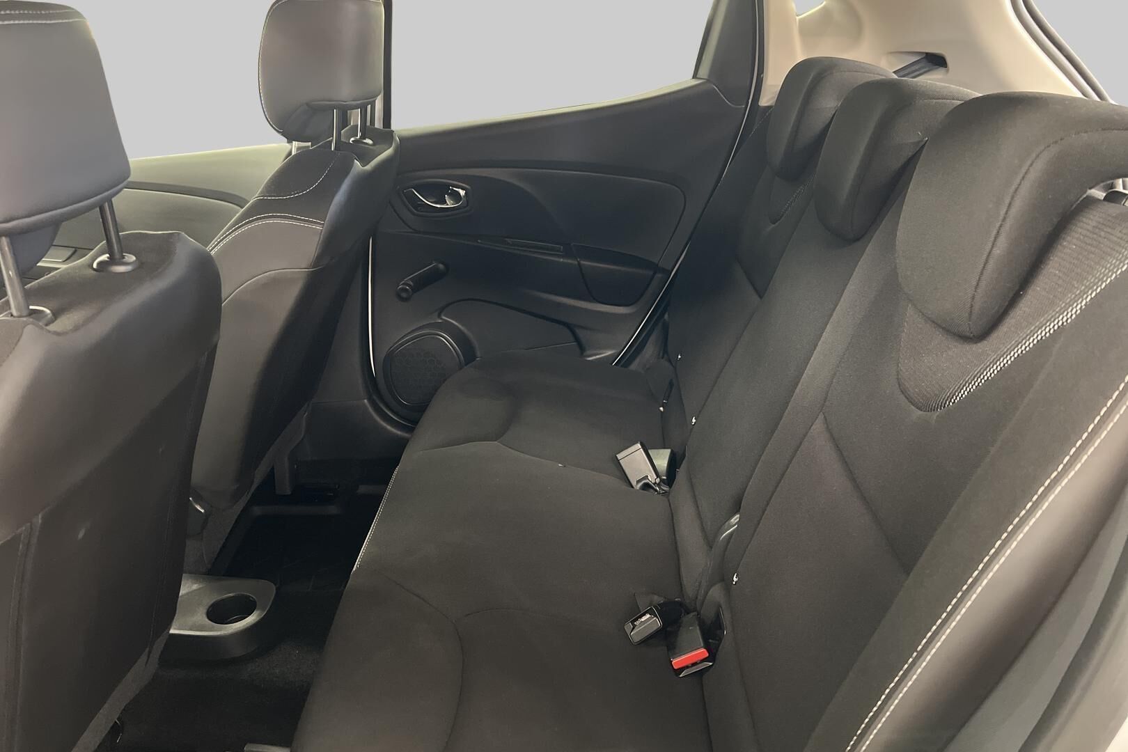 Renault Clio iso kuva 10