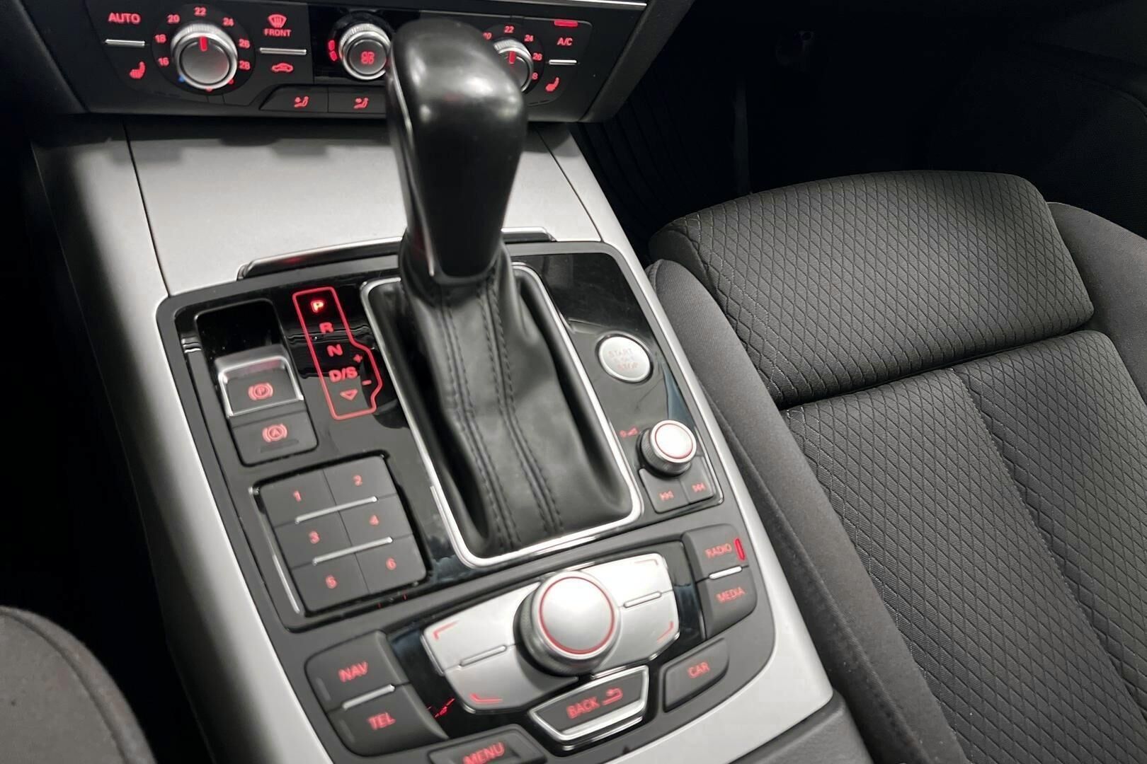 Audi A6 iso kuva 22