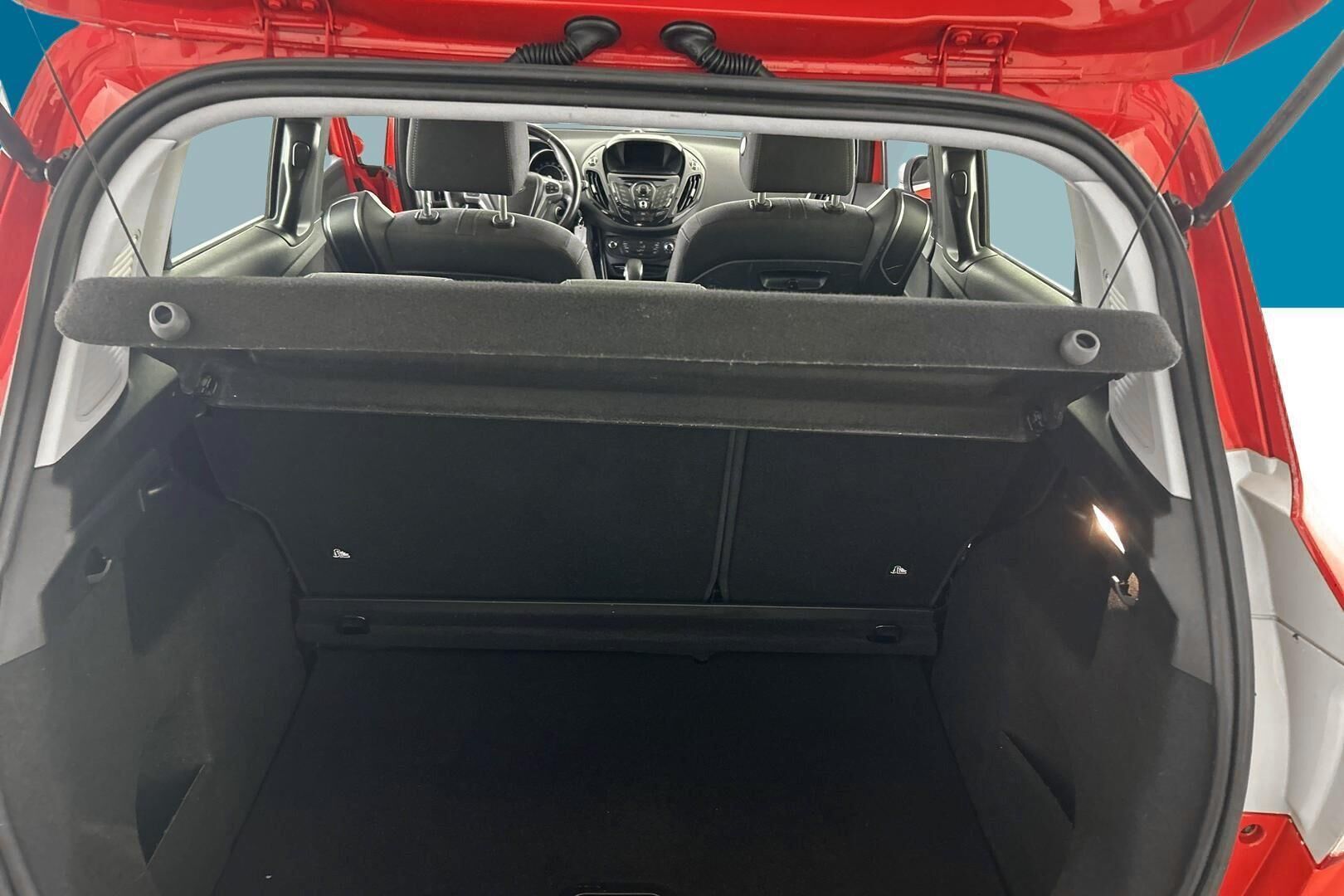 Ford B-Max iso kuva 12