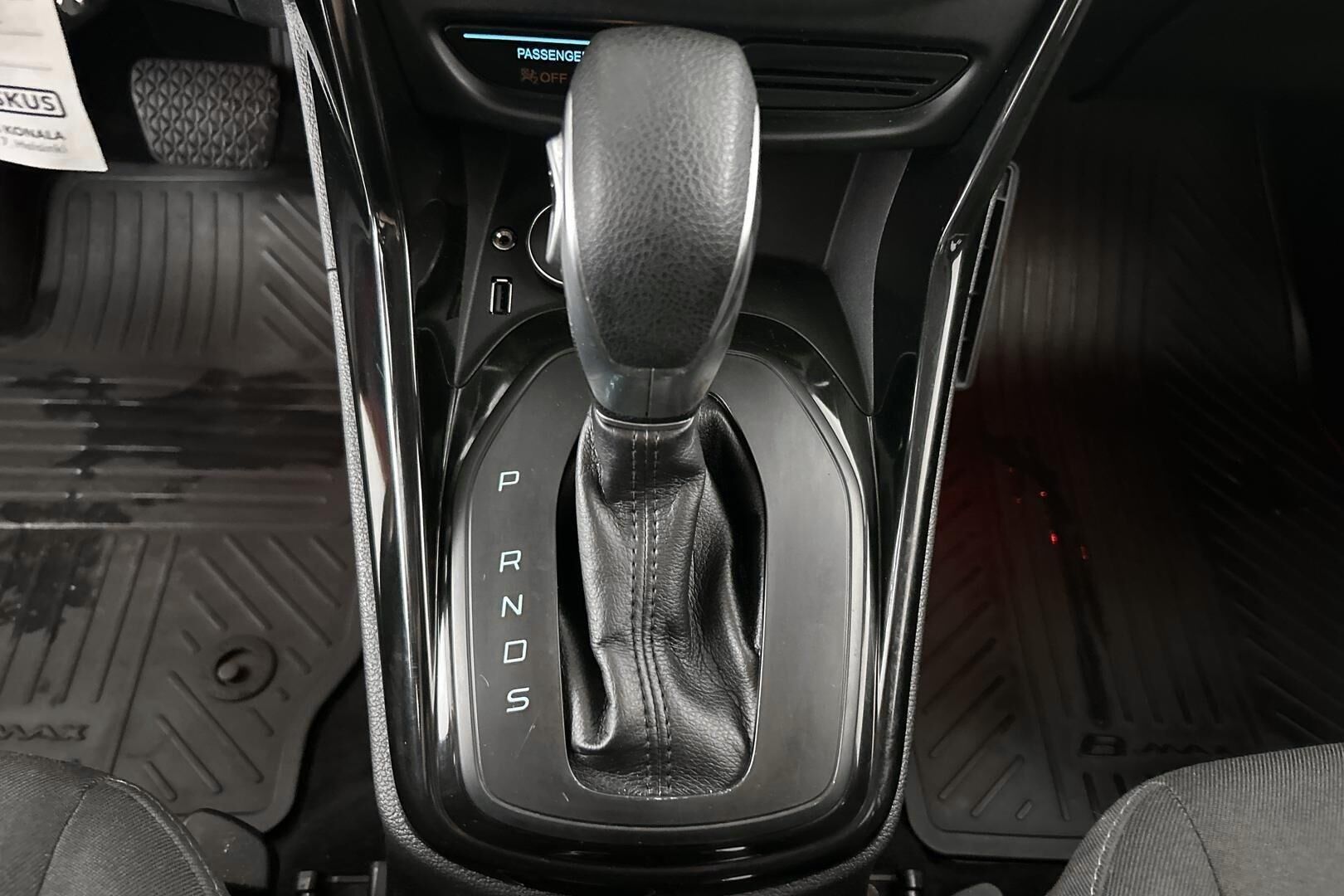 Ford B-Max iso kuva 14