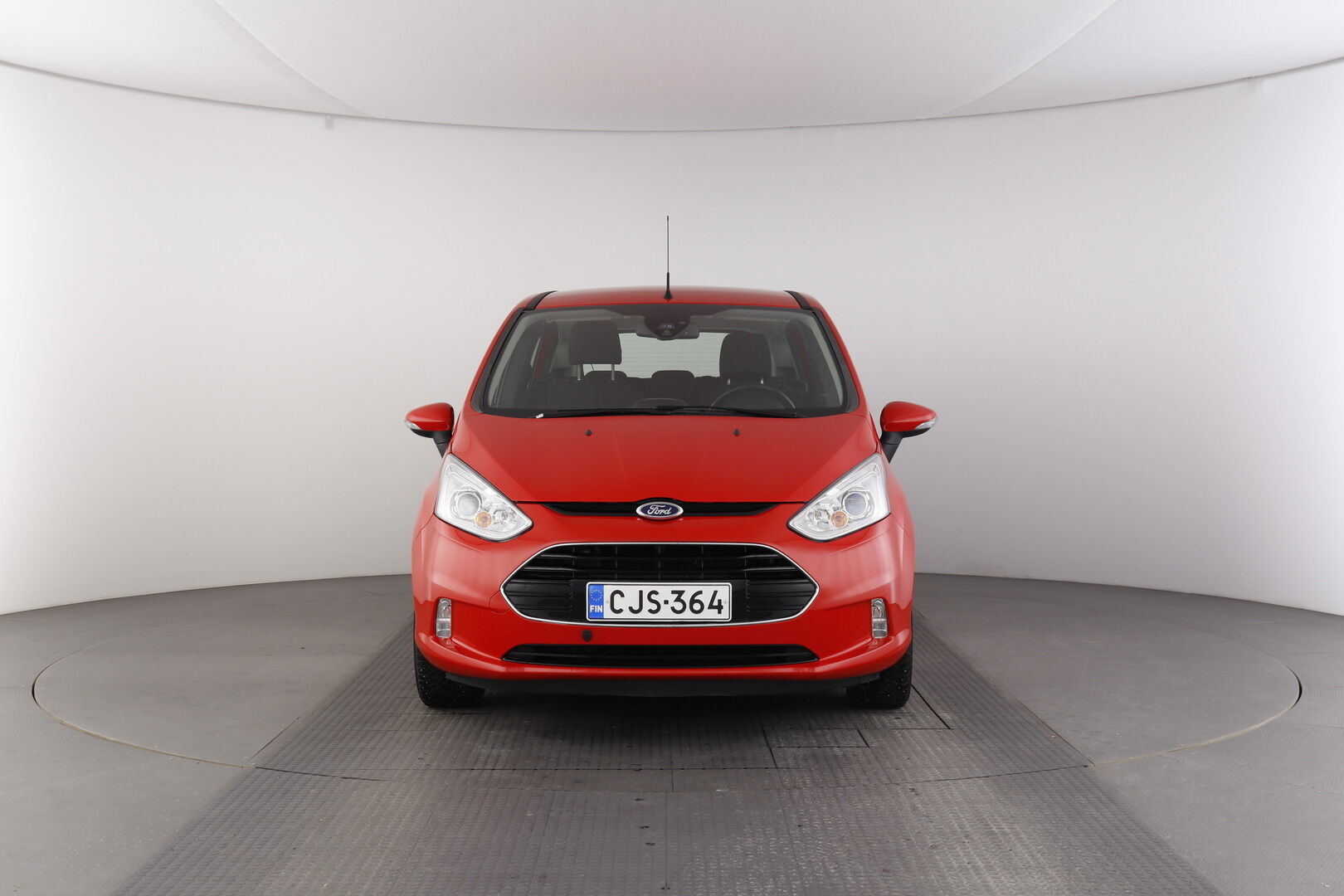 Ford B-Max iso kuva 8