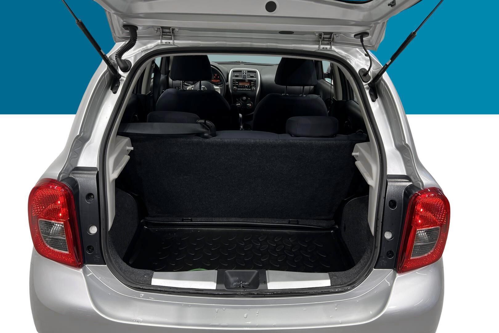 Nissan Micra iso kuva 11