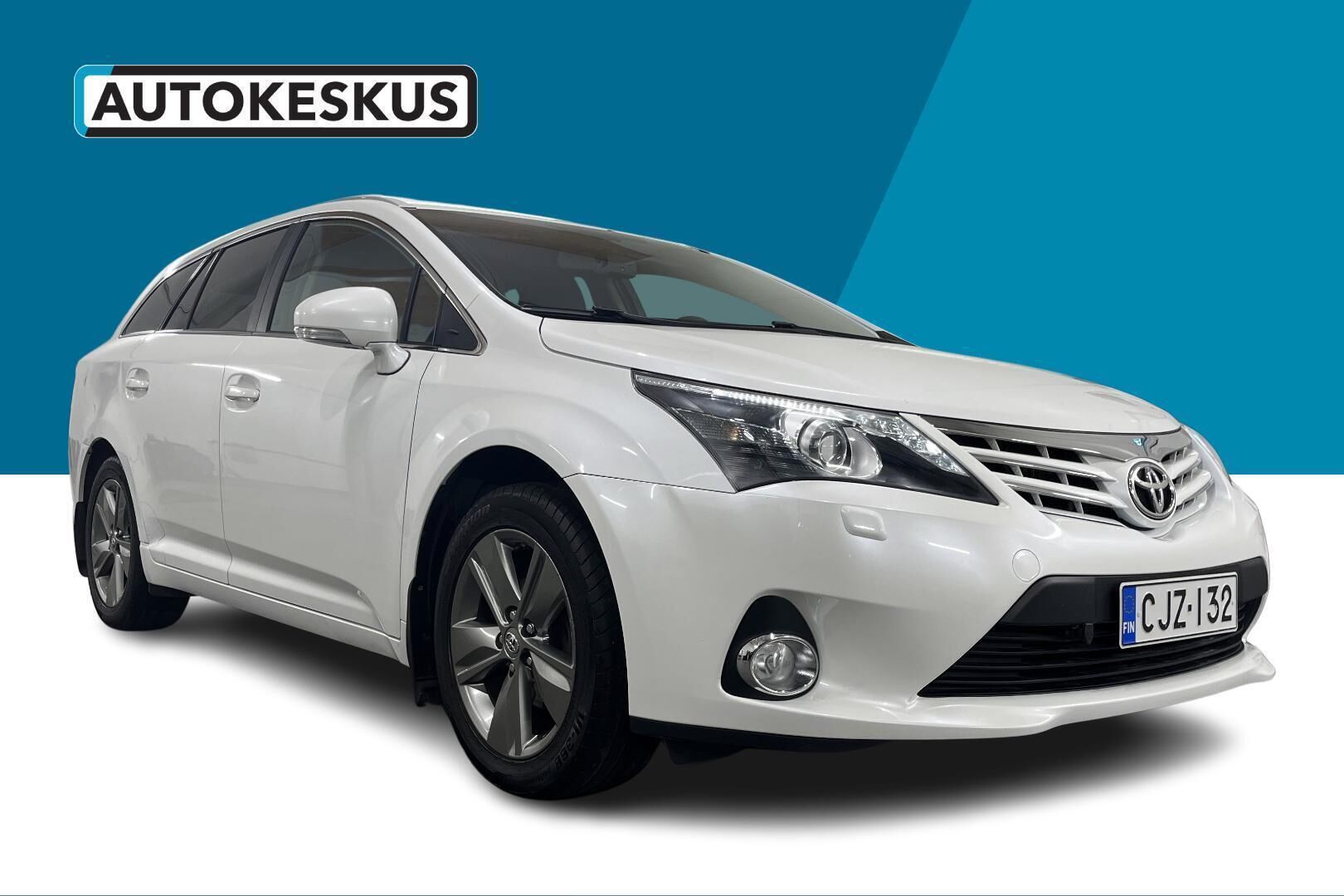 Toyota Avensis iso kuva 3