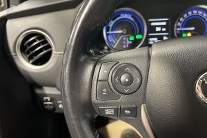 Toyota Auris esikatselu 16