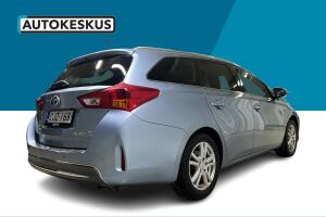 Toyota Auris esikatselu 4