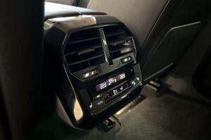 BMW IX esikatselu 28