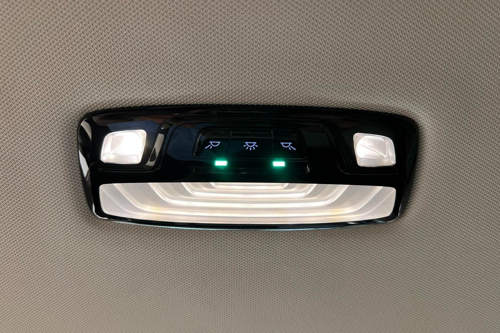 BMW IX iso kuva 37