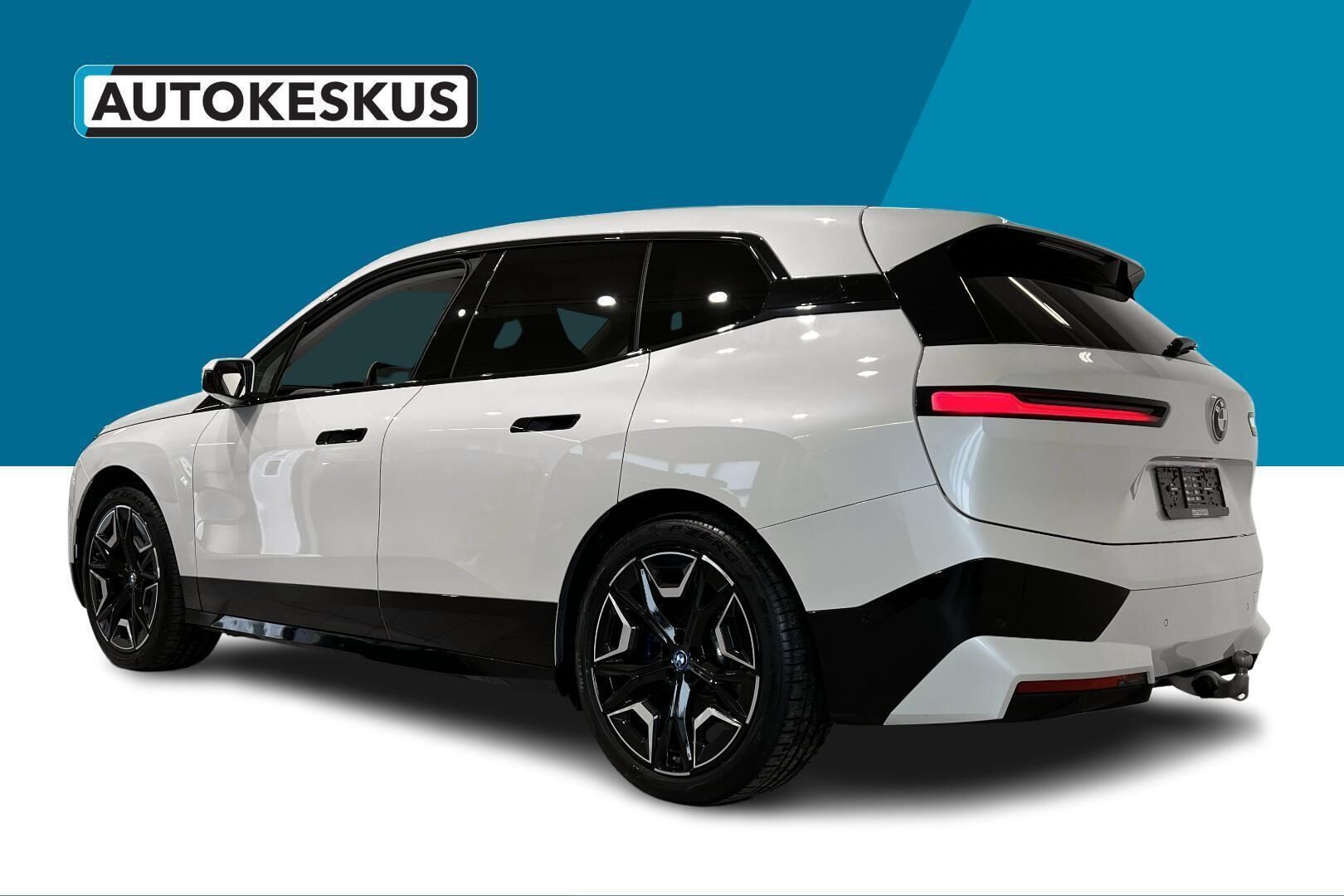 BMW IX iso kuva 2