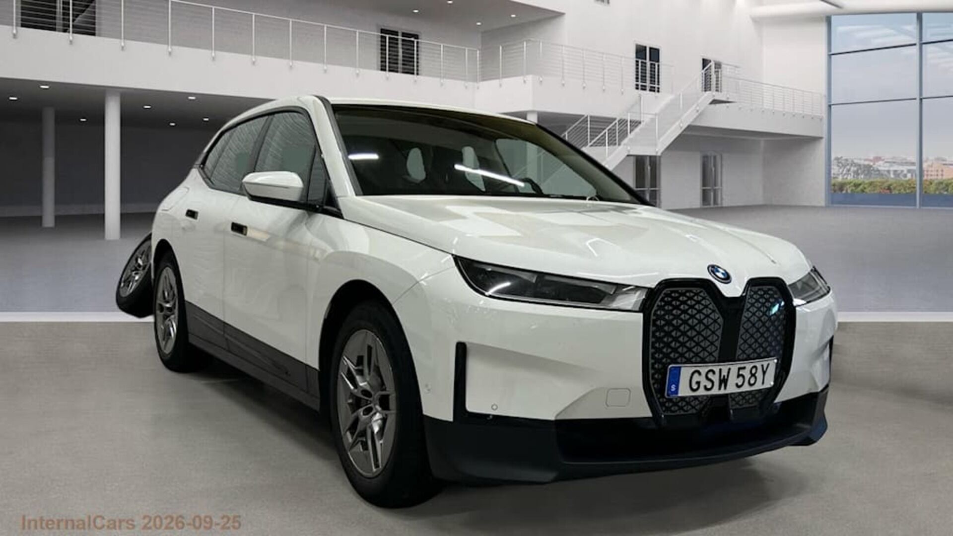 BMW IX iso kuva 2