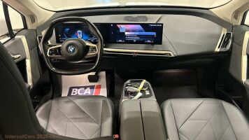 BMW IX esikatselu 5