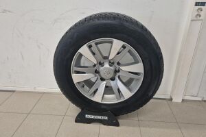 Toyota Land Cruiser esikatselu 20