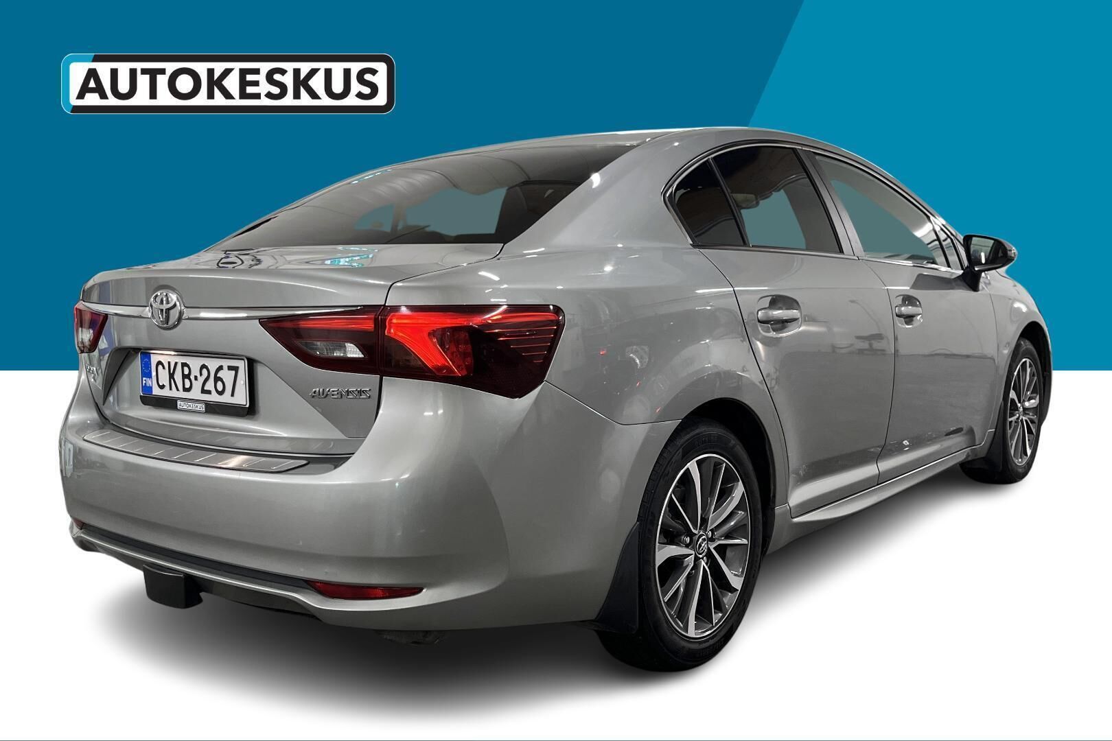 Toyota Avensis 2015, photo 6/18