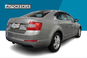 Skoda Octavia esikatselu 11
