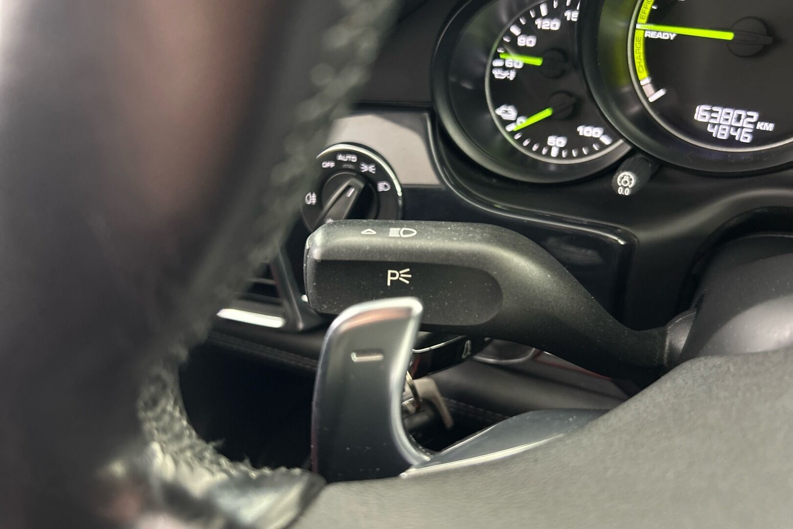 Porsche Panamera iso kuva 16