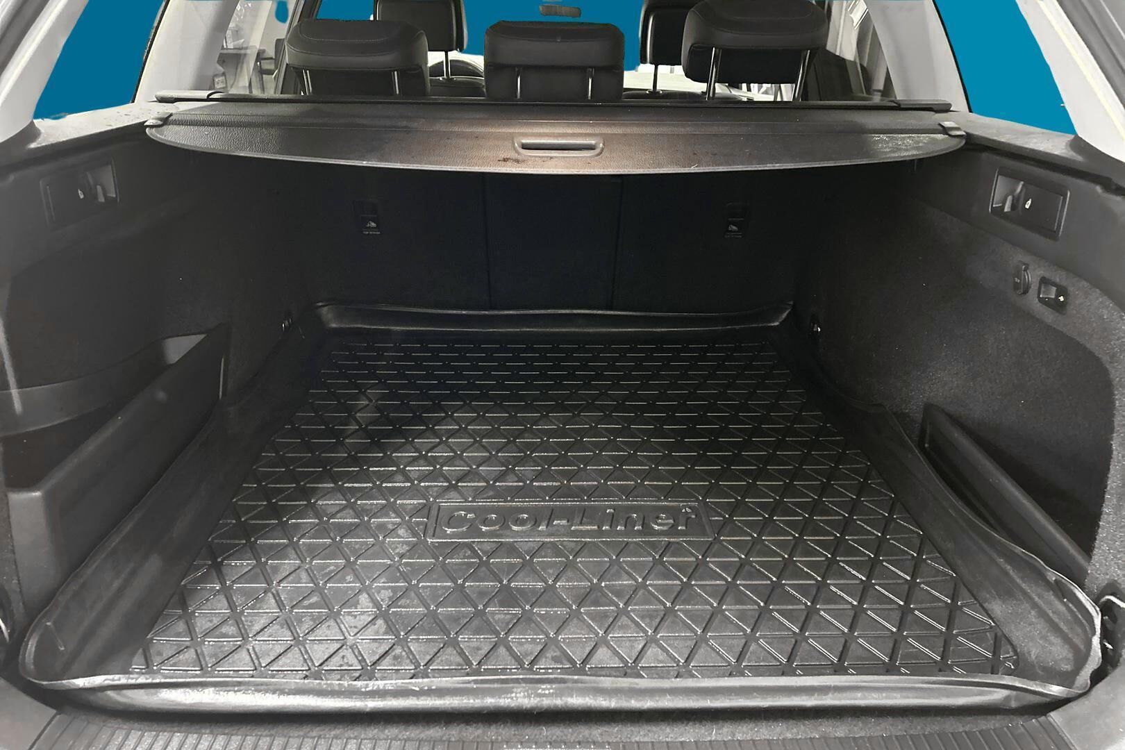 Volkswagen Passat iso kuva 12