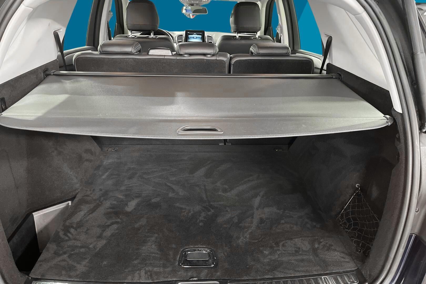 Mercedes-Benz GLE iso kuva 9