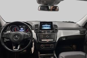Mercedes-Benz GLE esikatselu 11
