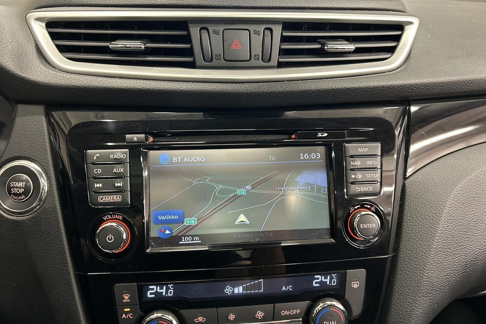 Nissan Qashqai iso kuva 9