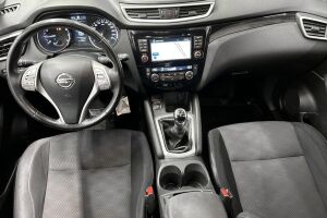 Nissan Qashqai esikatselu 11