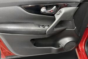 Nissan Qashqai esikatselu 10