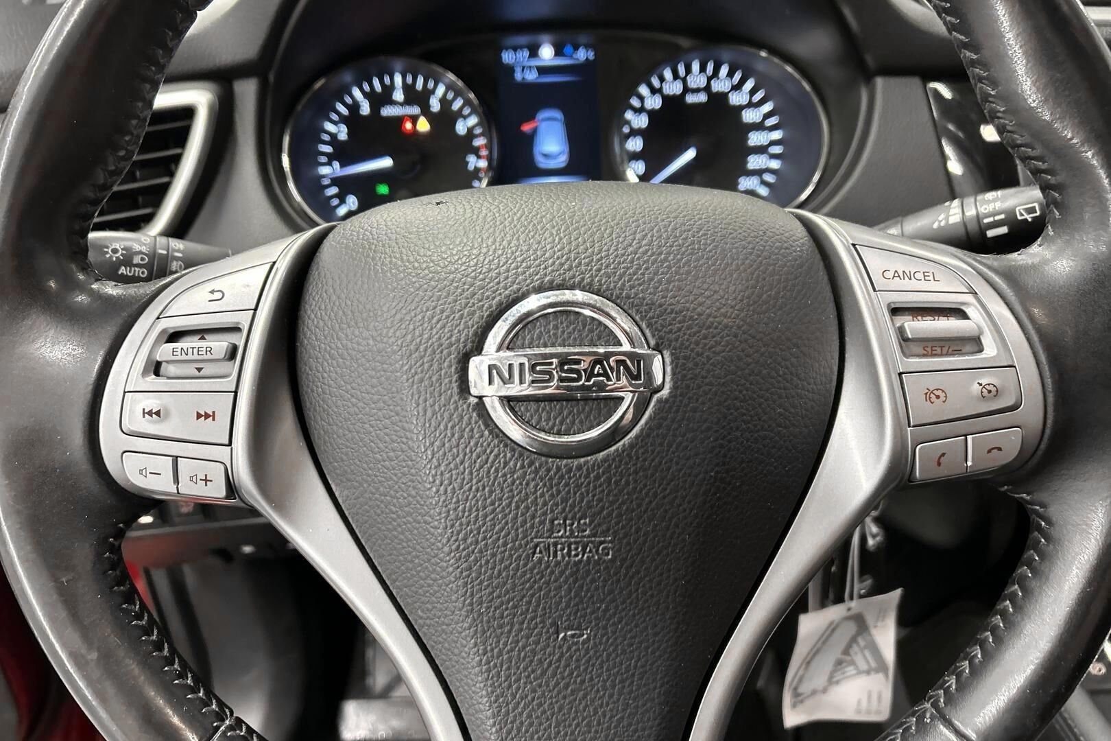 Nissan Qashqai iso kuva 18