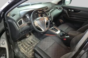 Nissan Qashqai esikatselu 1