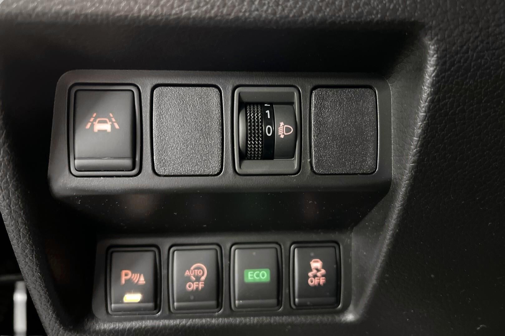 Nissan Qashqai iso kuva 13