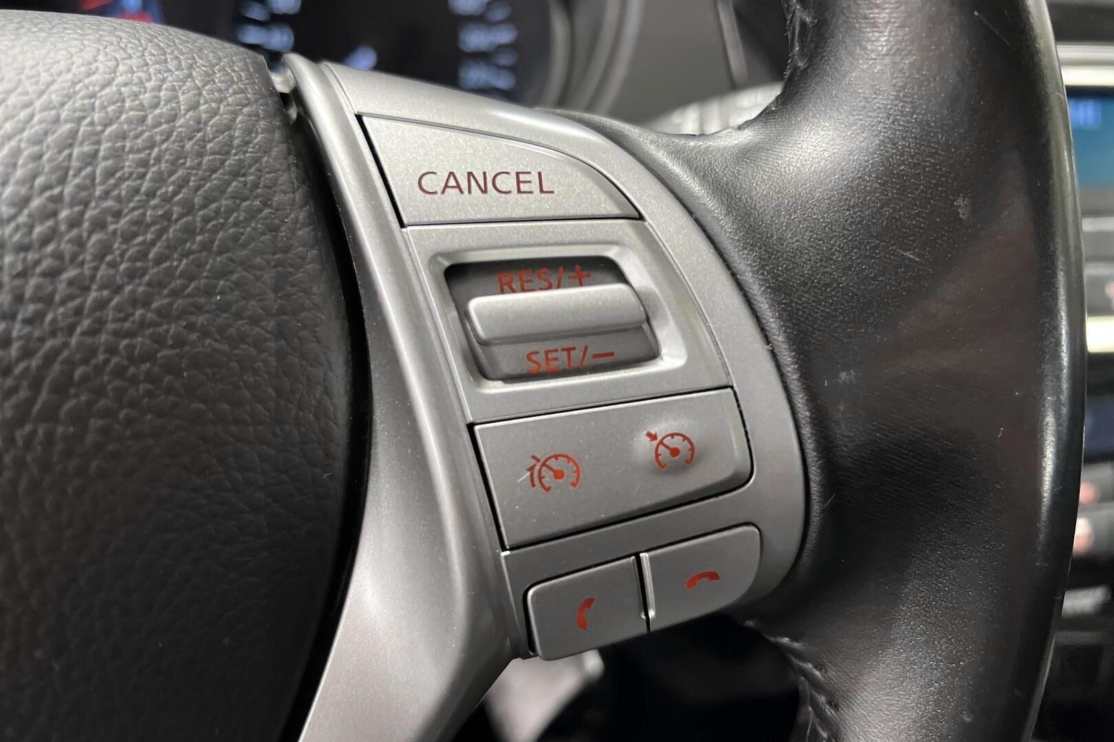 Nissan Qashqai iso kuva 15