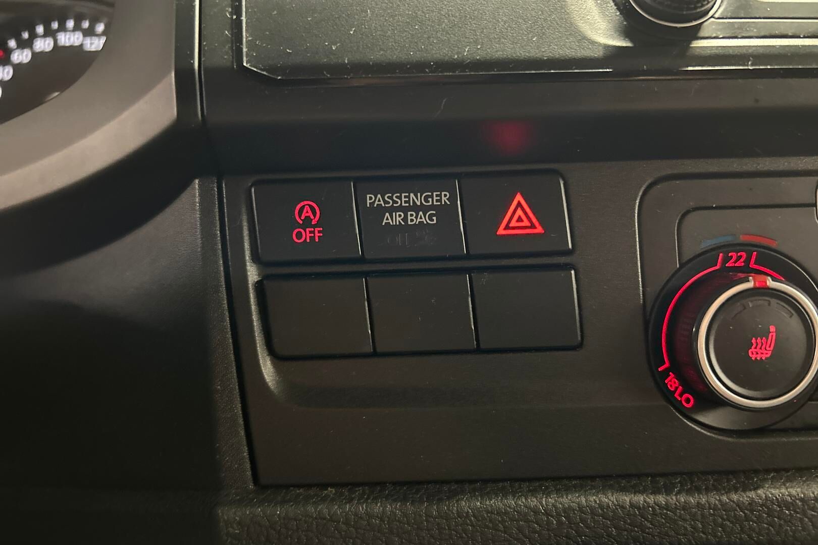 Volkswagen Transporter iso kuva 26