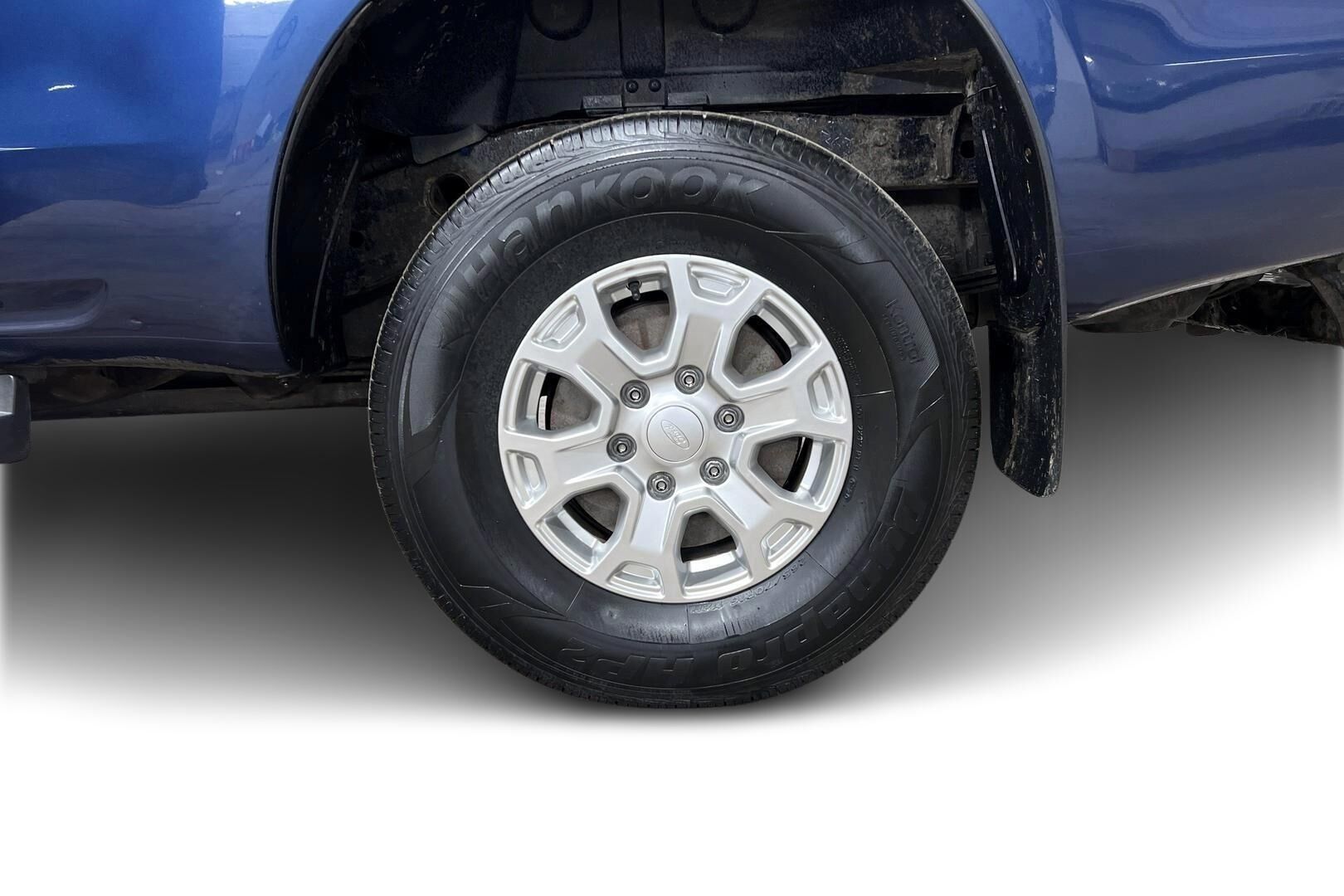 Ford Ranger iso kuva 13