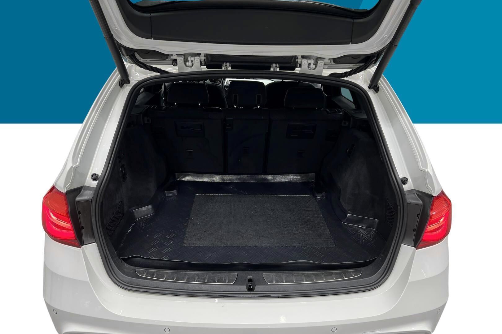 BMW 3-SARJA iso kuva 11