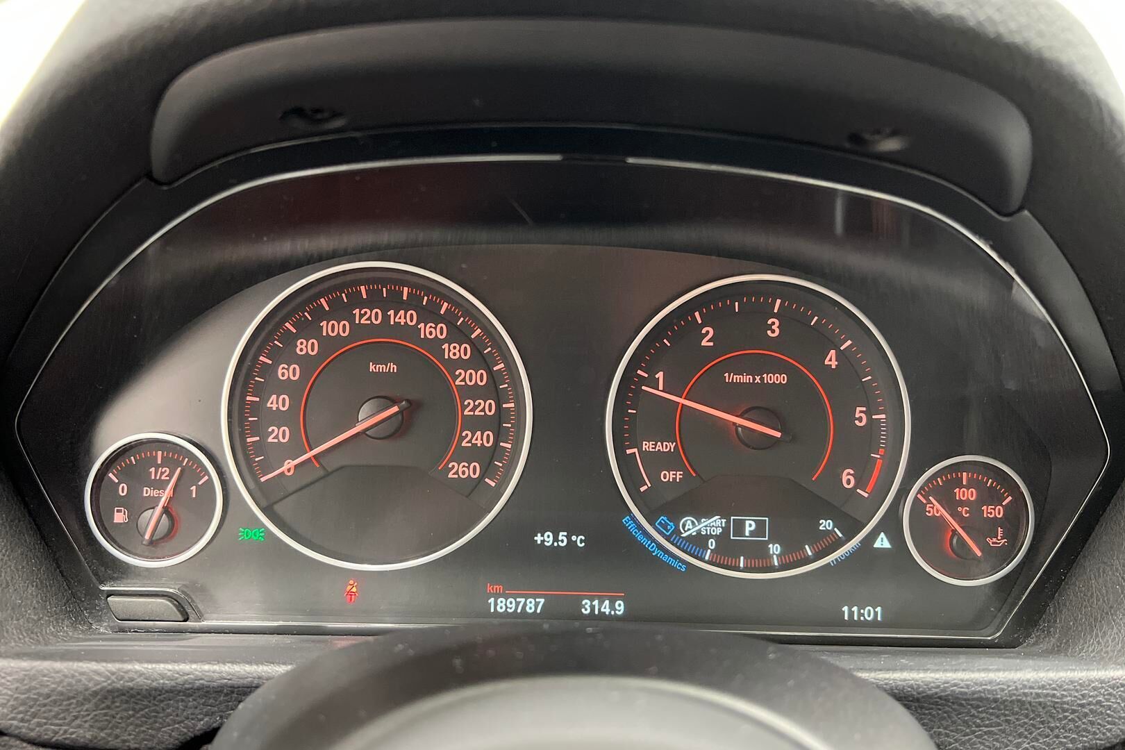 BMW 3-SARJA iso kuva 13