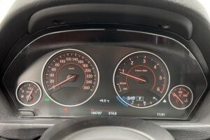 BMW 3-SARJA esikatselu 13