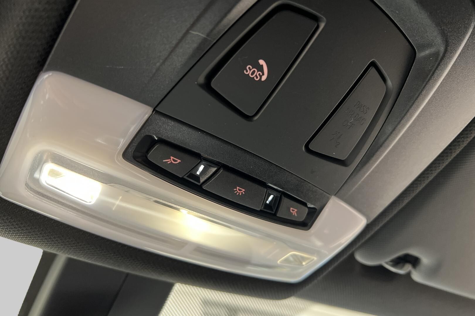 BMW 3-SARJA iso kuva 24