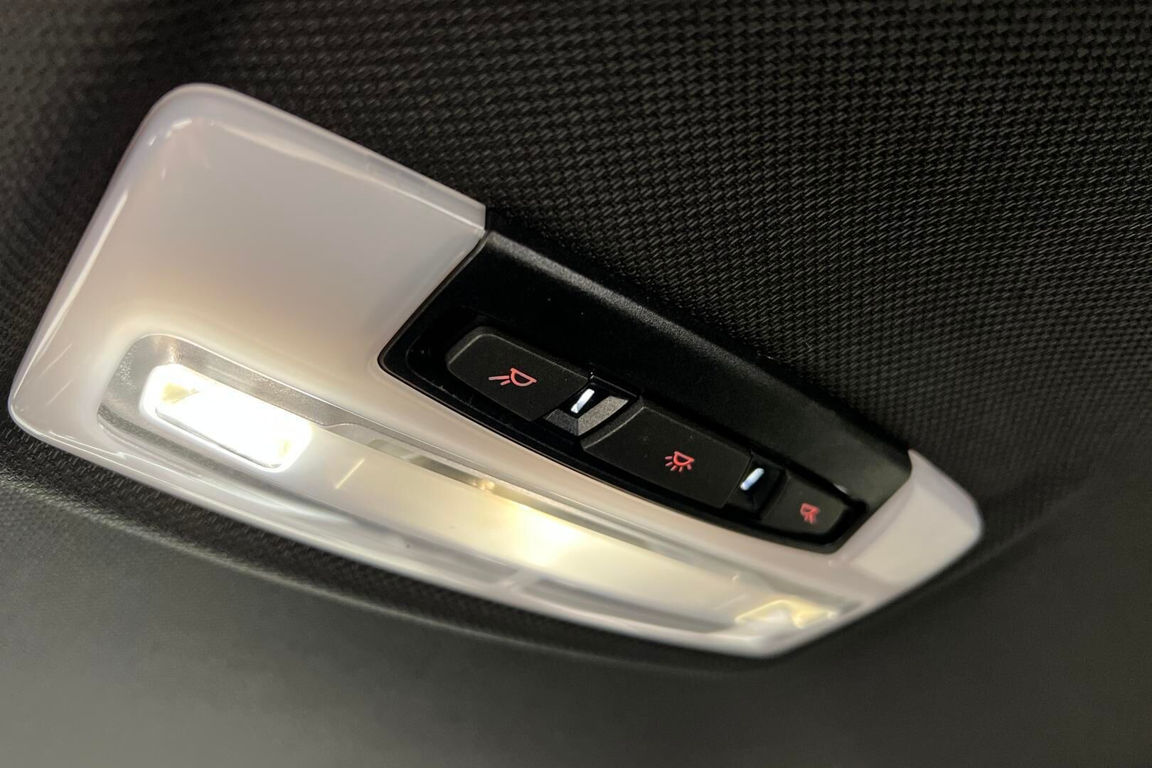 BMW 3-SARJA iso kuva 26