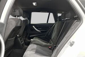 BMW 3-SARJA esikatselu 9