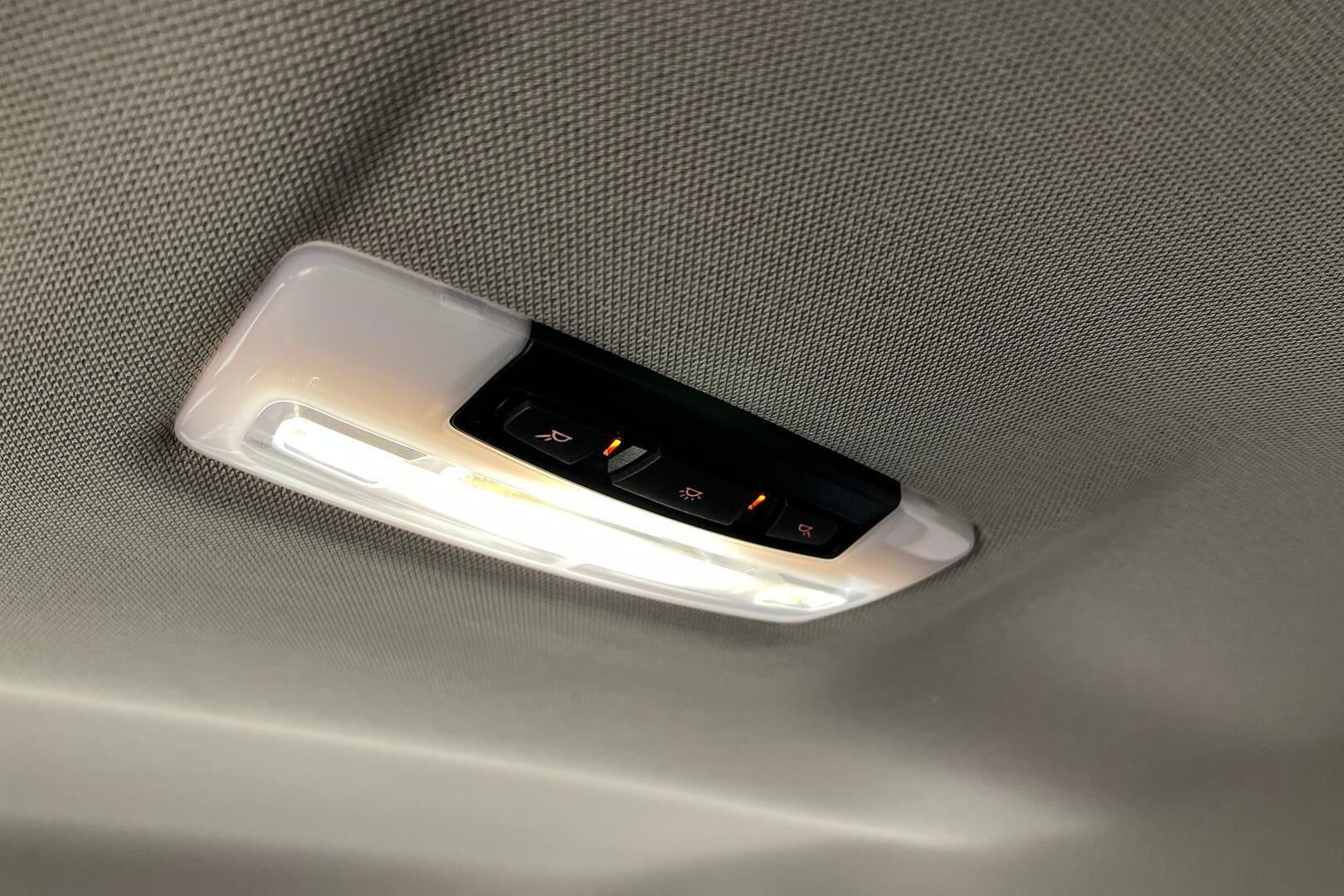 BMW 2-SARJA iso kuva 26