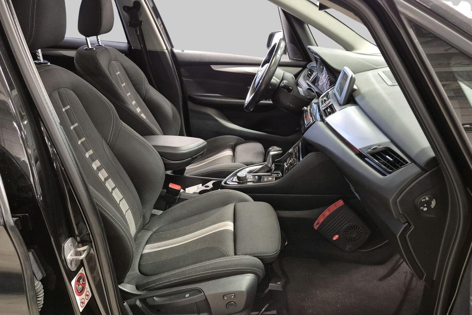 BMW 2-SARJA iso kuva 3