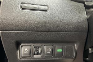 Nissan Pulsar esikatselu 17