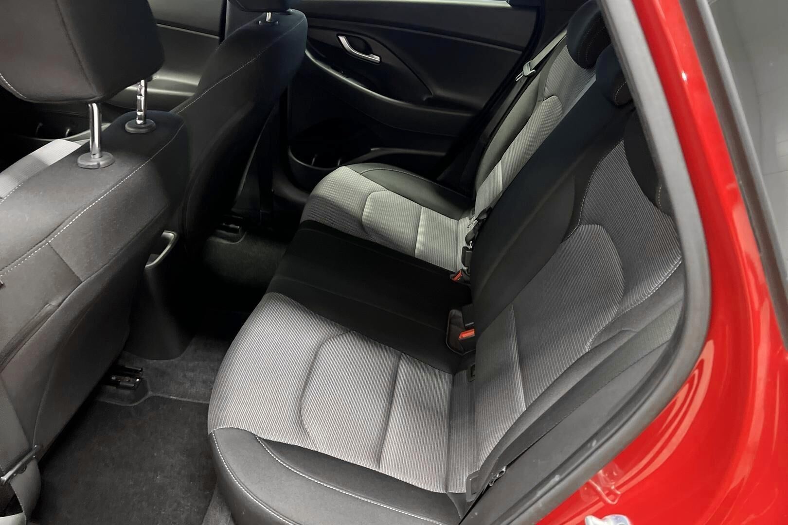 Hyundai i30 Wagon iso kuva 13