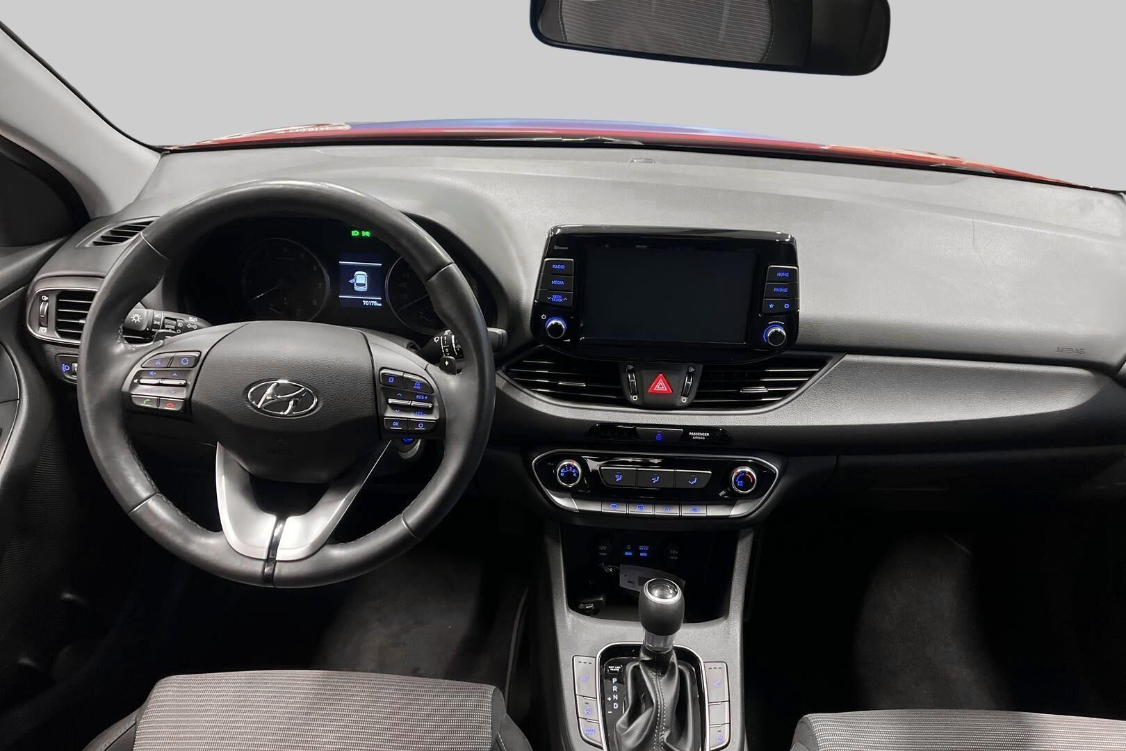 Hyundai i30 Wagon iso kuva 2