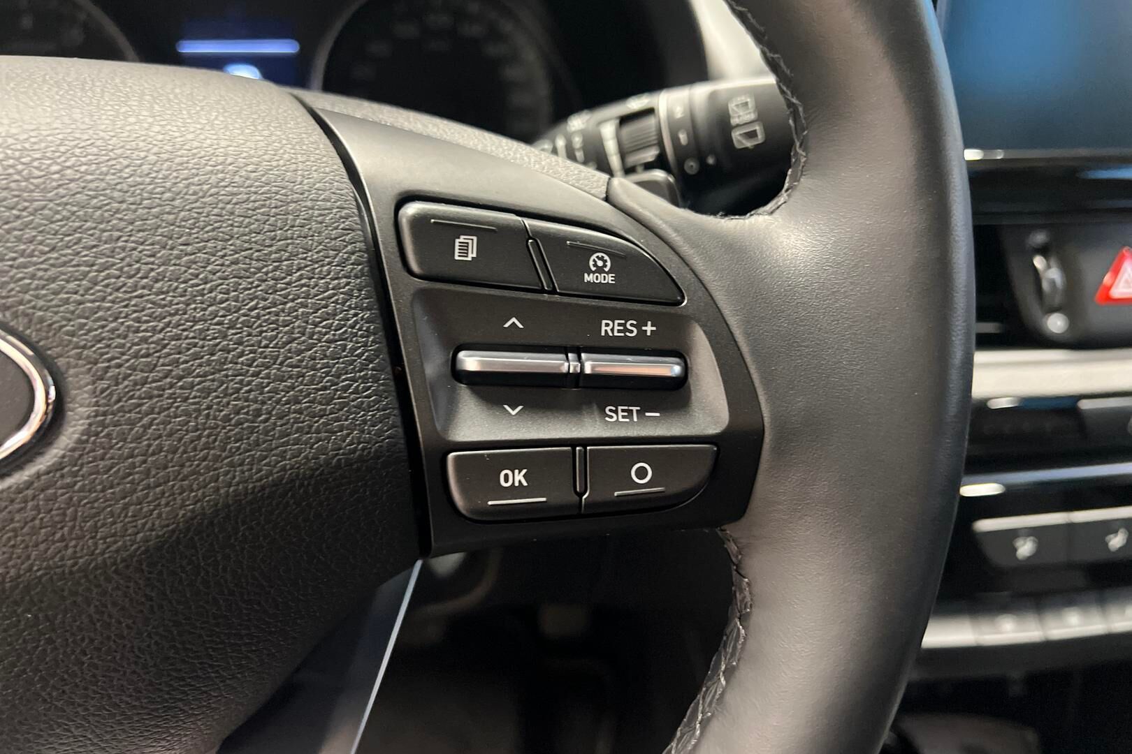 Hyundai i30 Wagon iso kuva 18