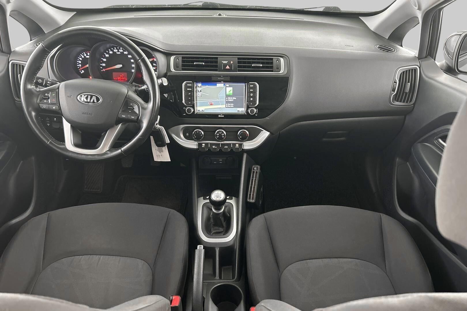 Kia Rio iso kuva 10