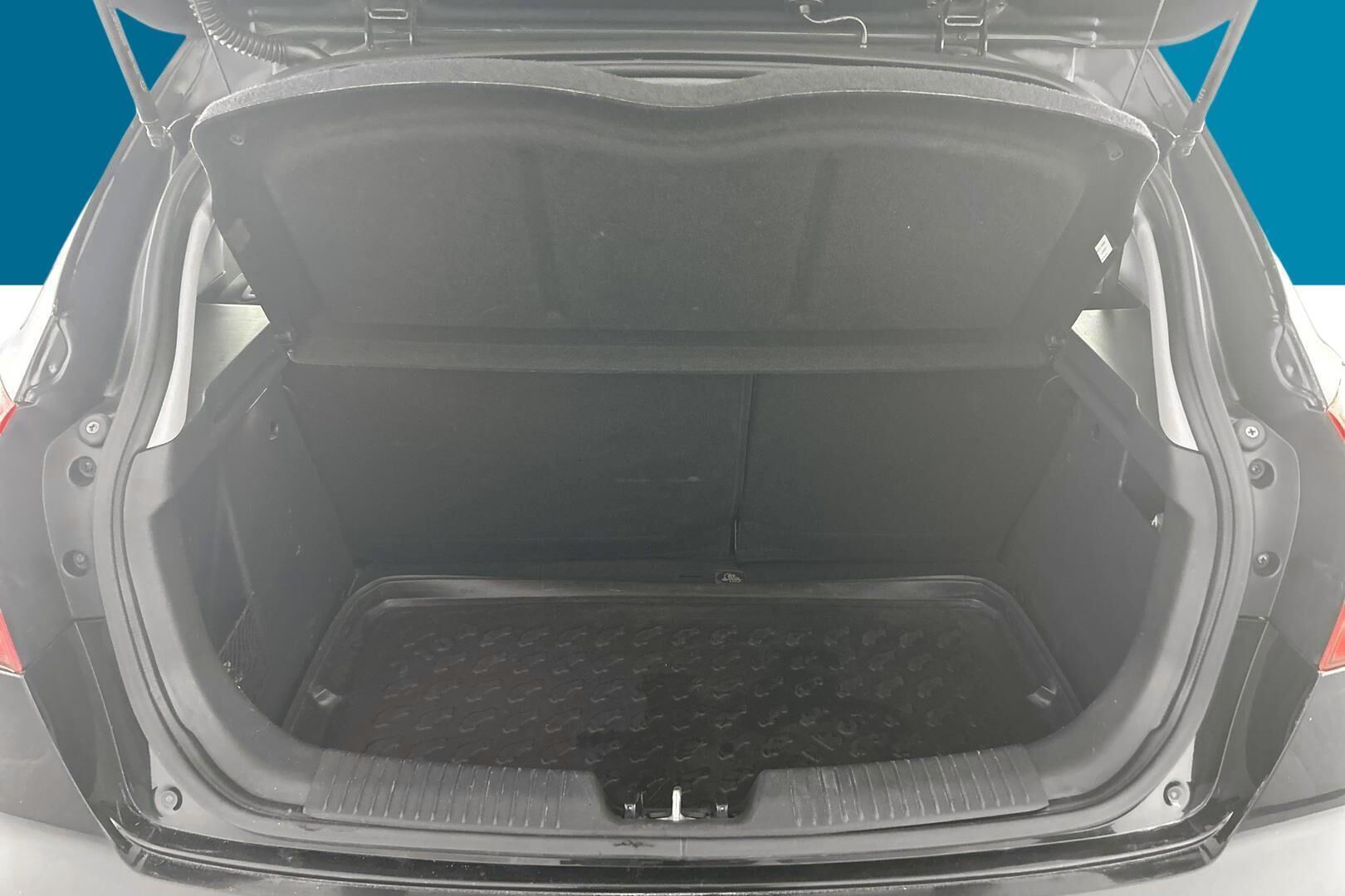 Kia Rio iso kuva 11