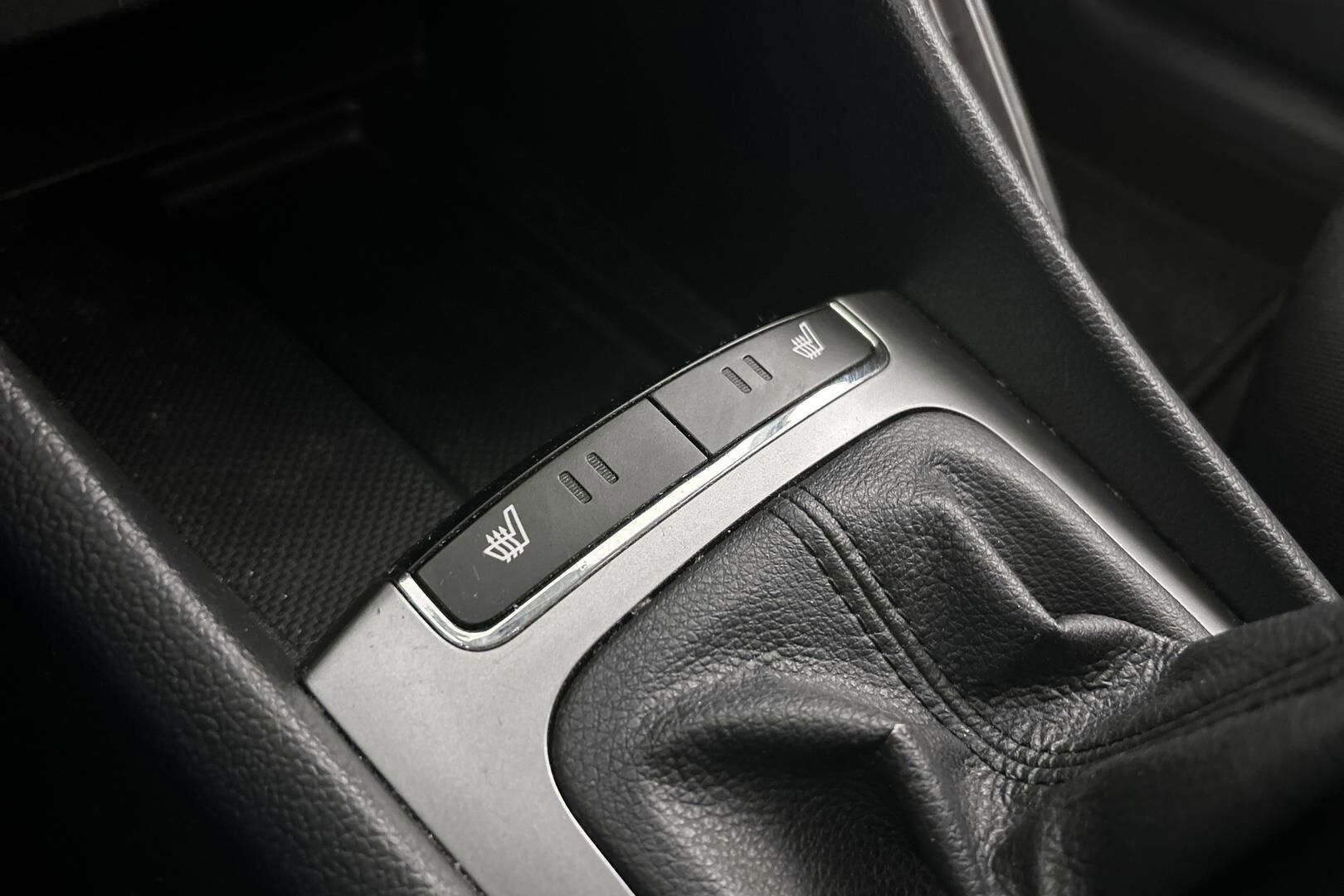 Kia Rio iso kuva 19