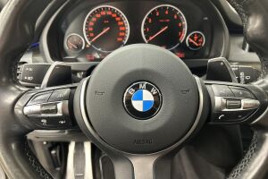 BMW X5 esikatselu 9