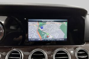MERCEDES-BENZ E esikatselu 20