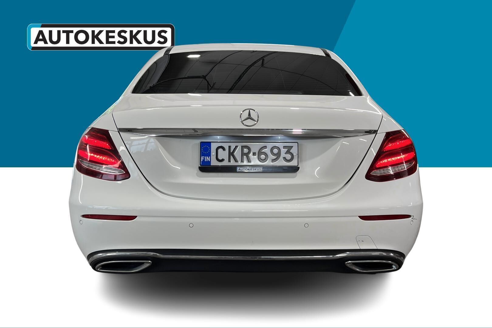MERCEDES-BENZ E iso kuva 5