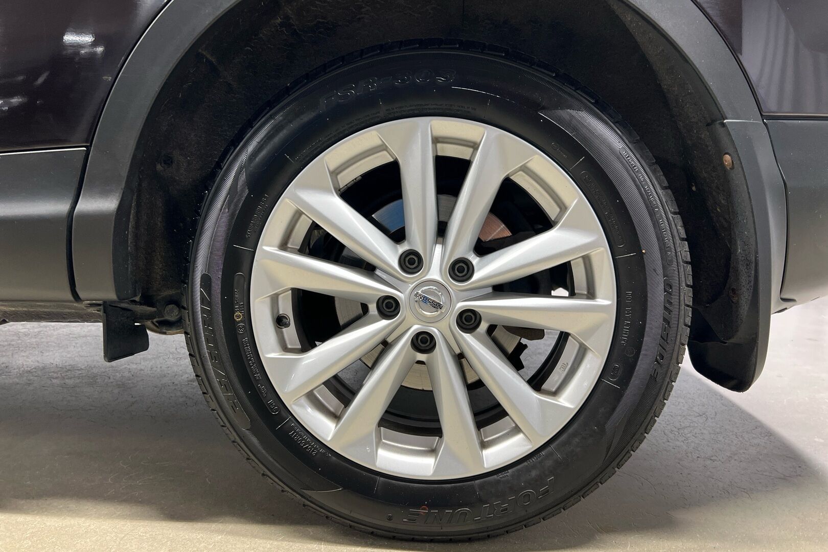 Nissan Qashqai iso kuva 10