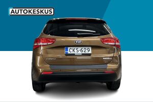 Kia cee'd esikatselu 6